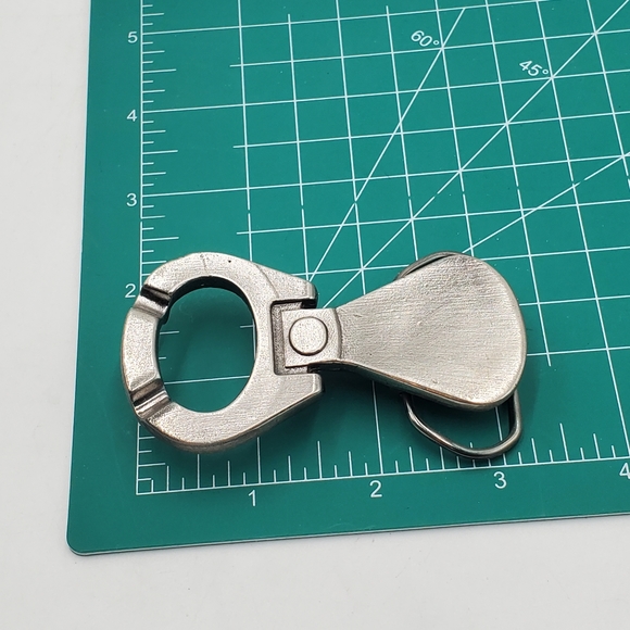 Pop Tab Beer Tab Bottle Opener Belt Buckle - Picture 5 of 5